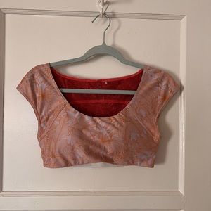prAna cropped yoga top with built-in cups